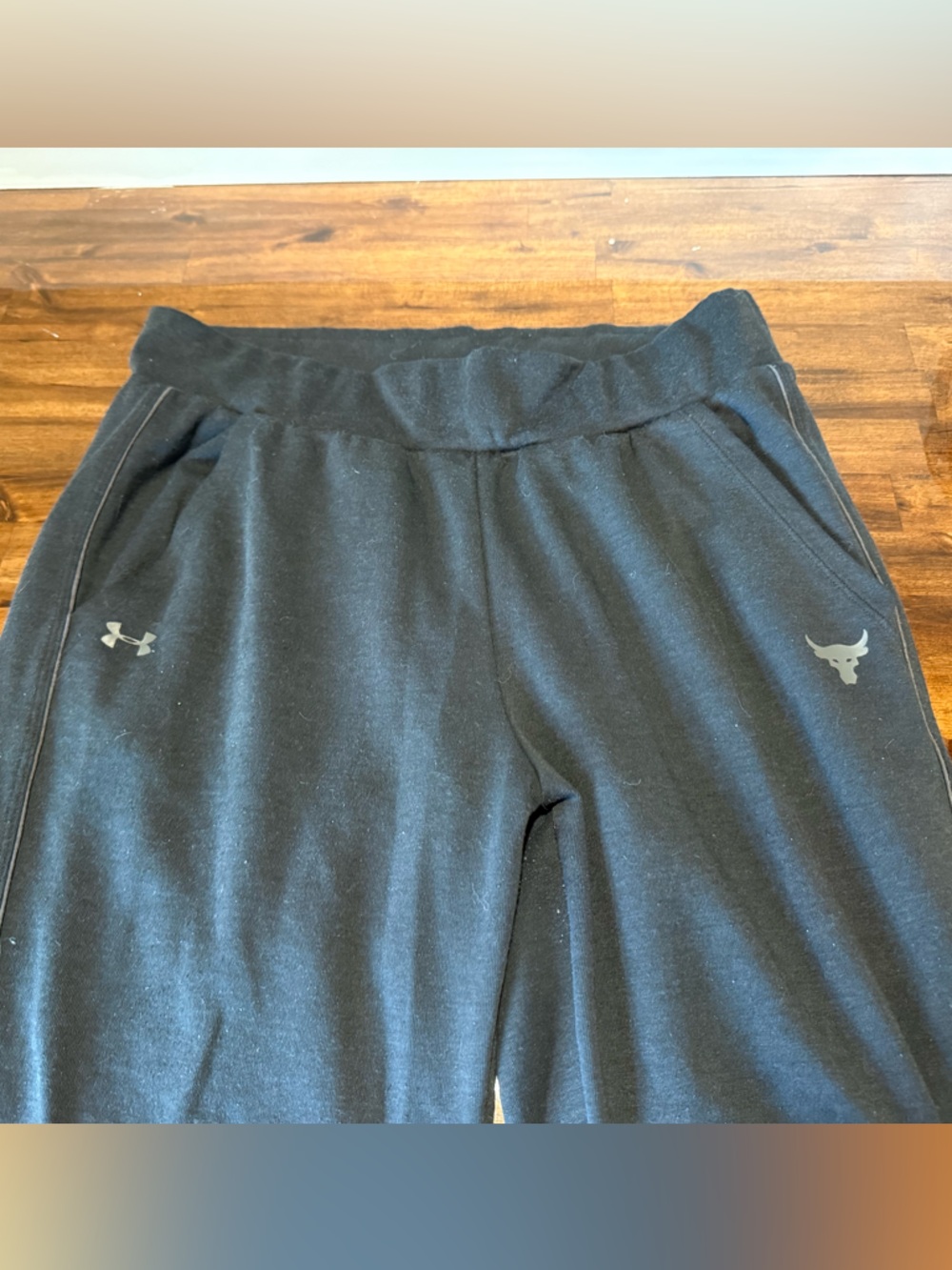 Under Armour Black Loose Fit Athletic Pants